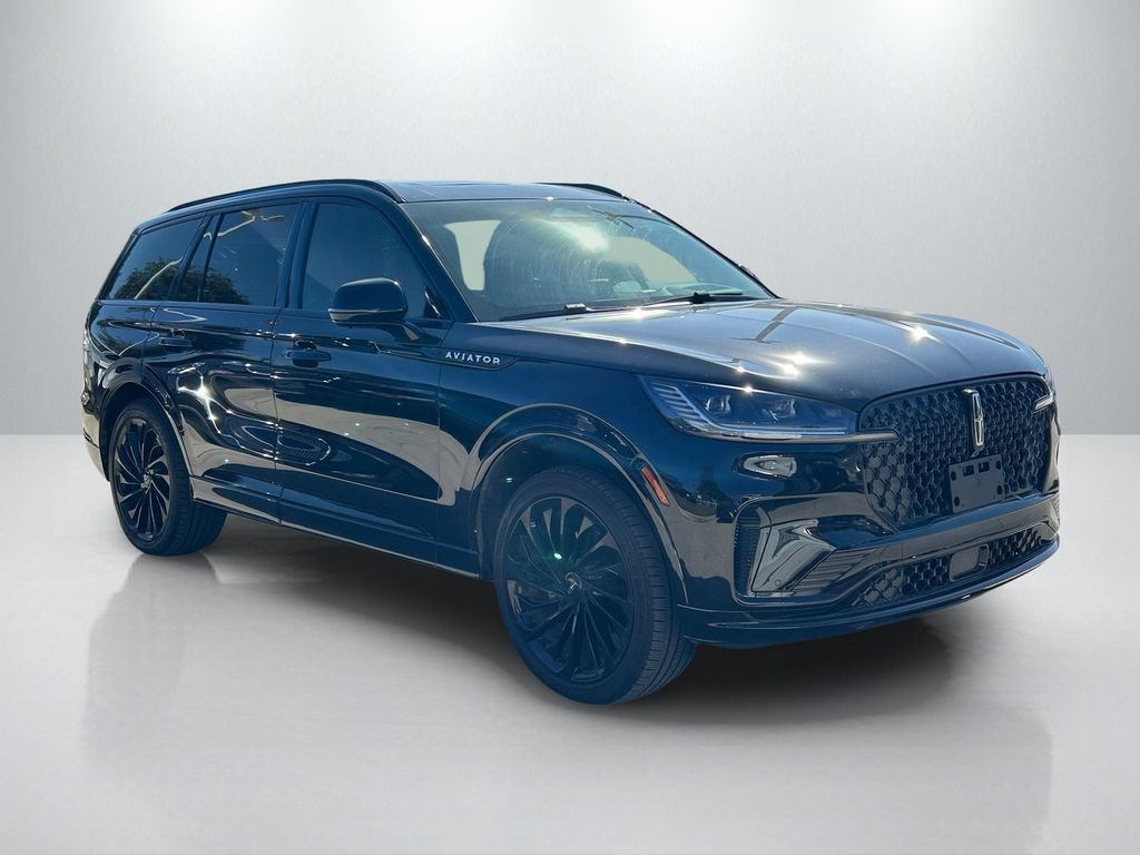 Used 2025 Lincoln Aviator Reserve w/ Jet Appearance Package AWD/4WD image 3