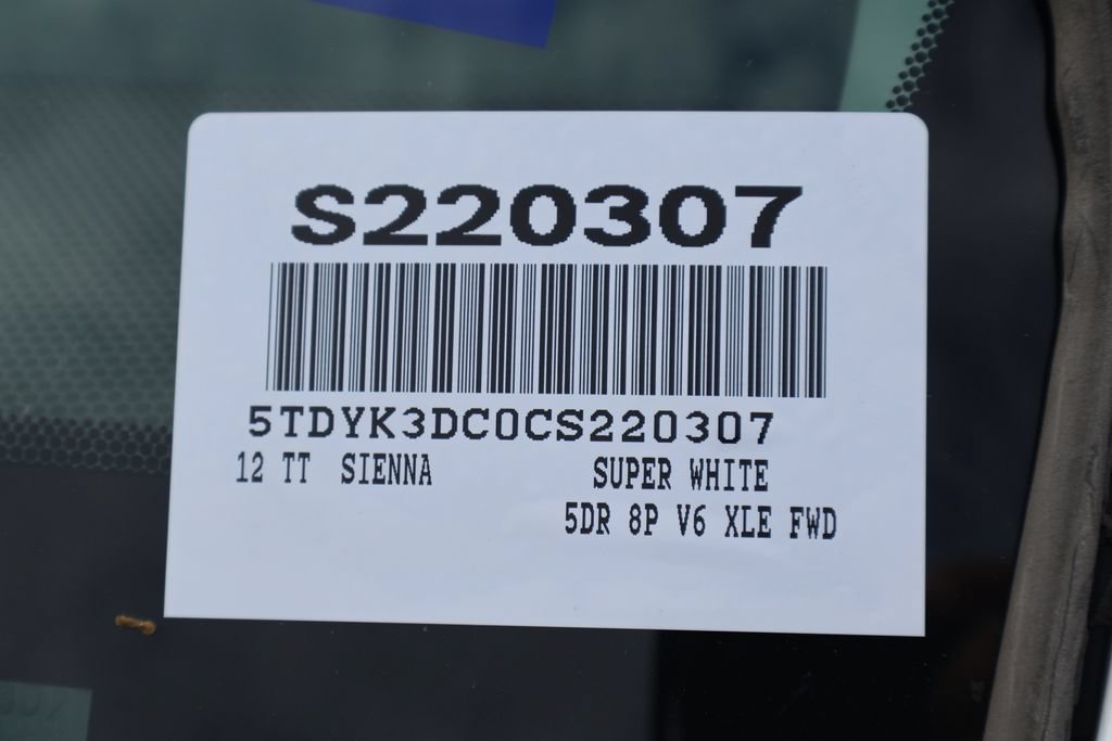 Used 2012 Toyota Sienna XLE FWD image 7