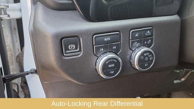 Used 2025 GMC Sierra 1500 SLT AWD/4WD image 24