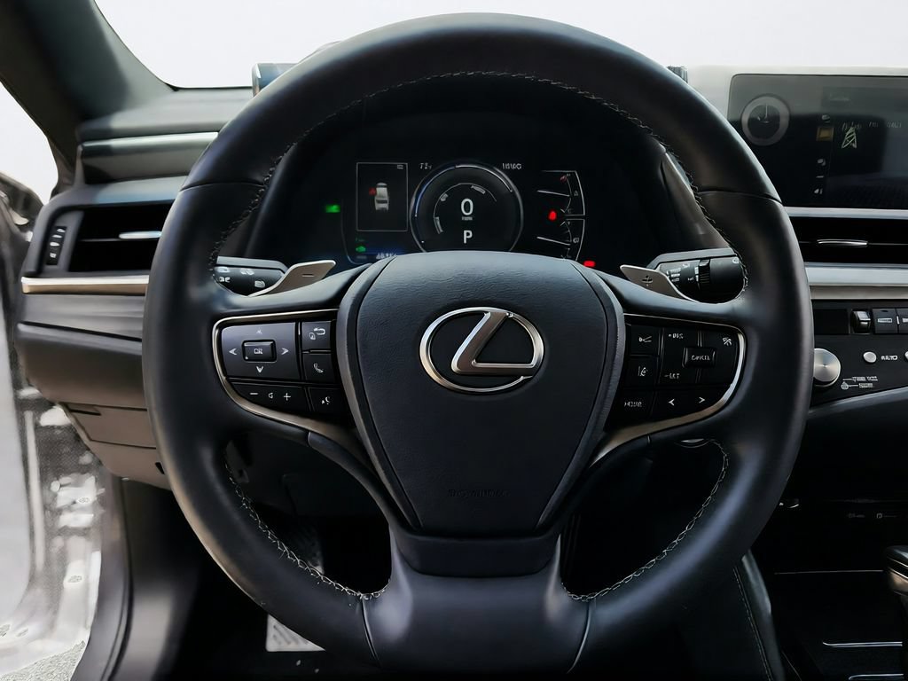 Used 2021 Lexus ES 300h w/ Accessory Package 2 FWD image 21