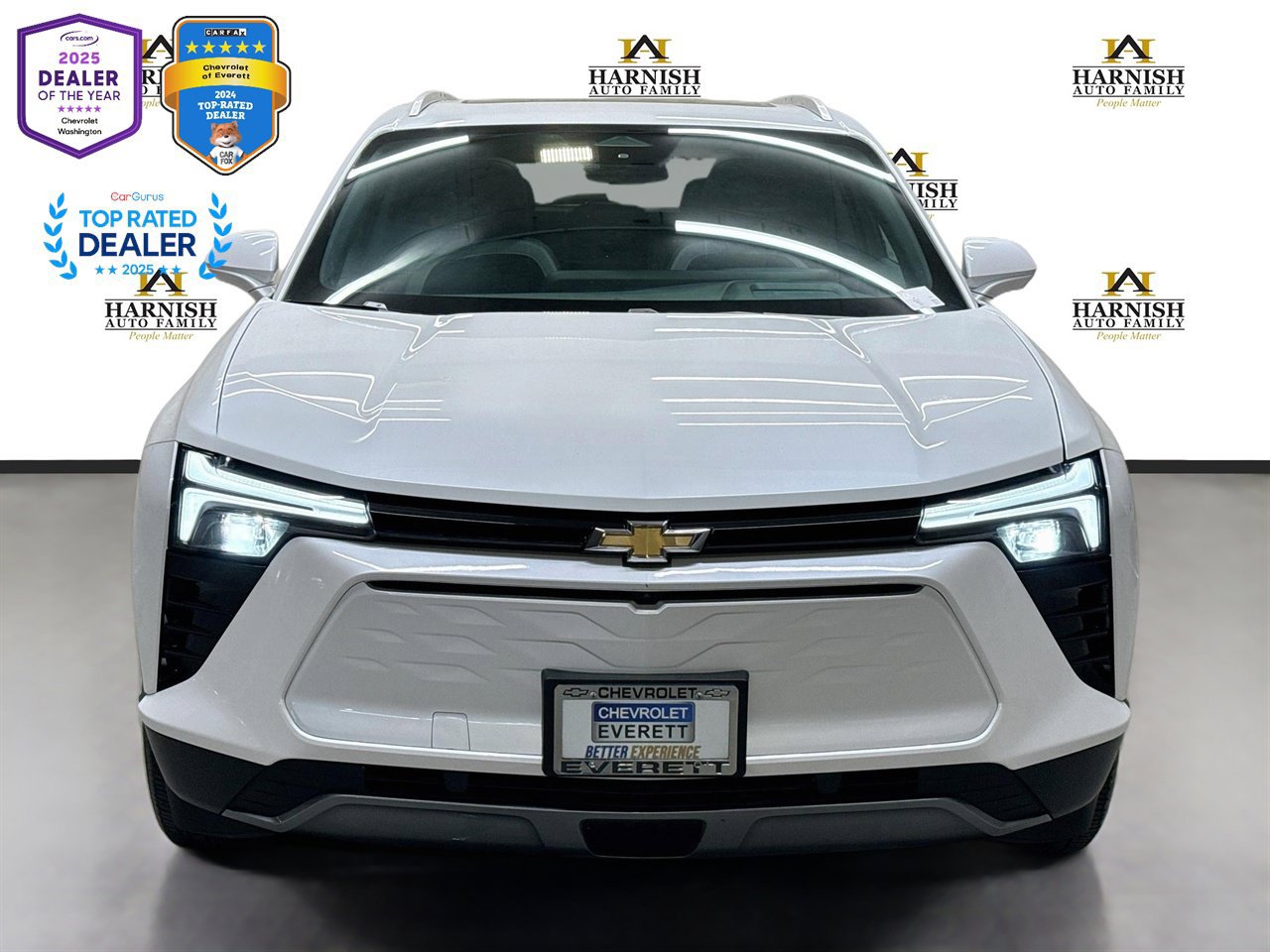 Used 2024 Chevrolet Blazer EV LT AWD/4WD image 2