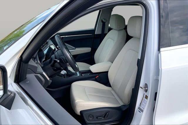 Certified 2024 Audi Q3 2.0T Premium AWD/4WD image 17