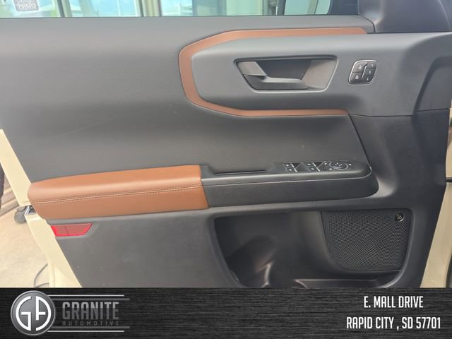 Used 2024 Ford Bronco Sport Outer Banks w/ Tech Package AWD/4WD image 10