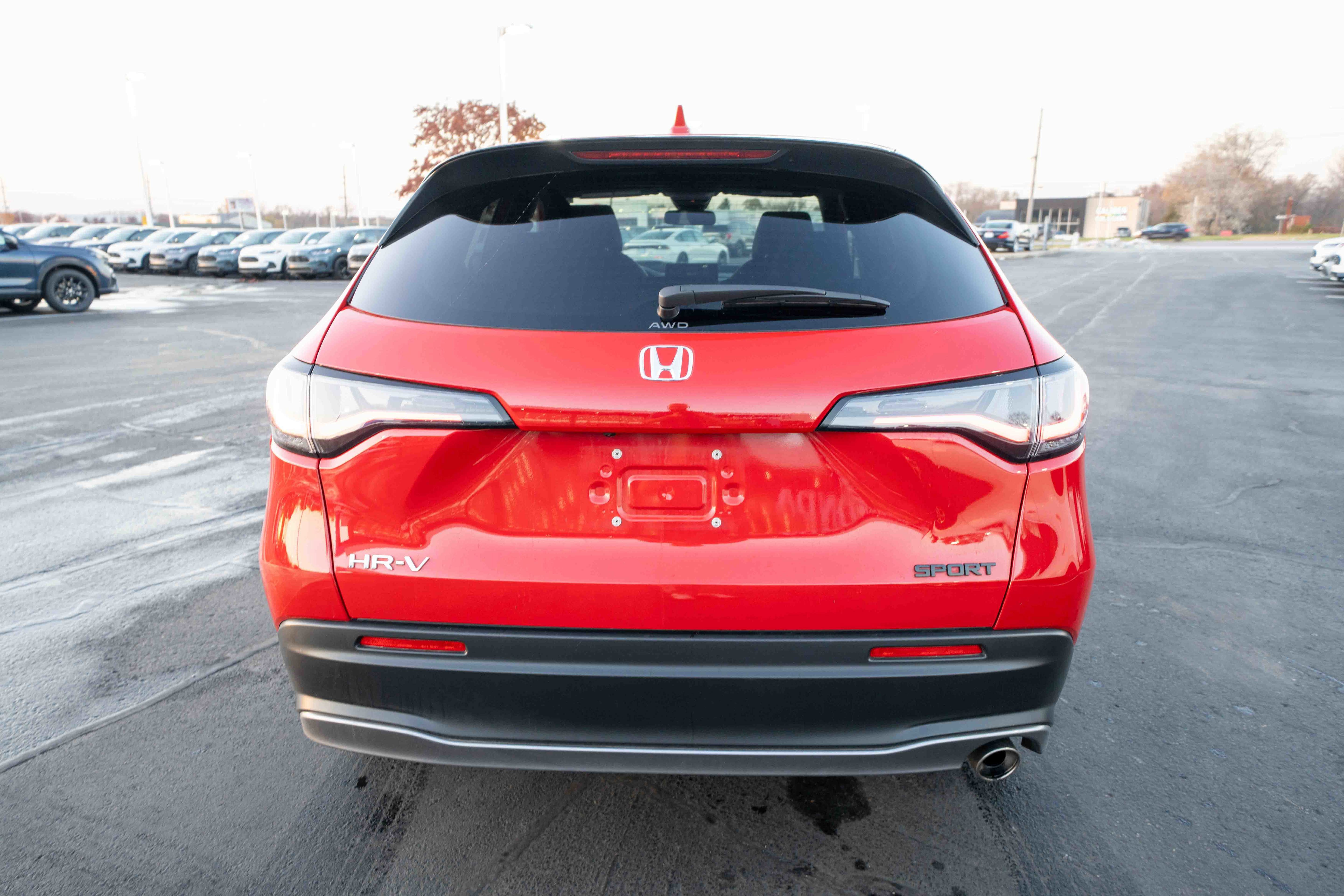 Used 2025 Honda HR-V Sport image 5