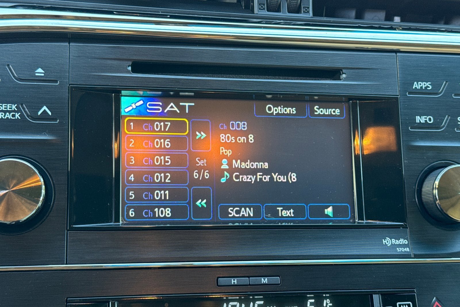 Used 2014 Toyota Avalon XLE Touring FWD image 14