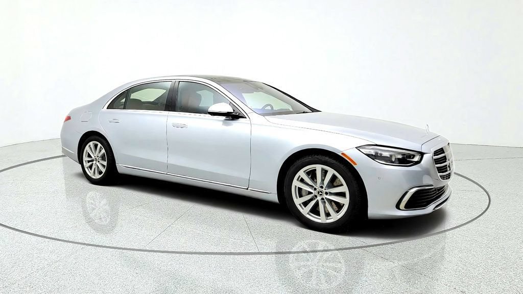 Used 2026 Mercedes-Benz S 580 4MATIC Sedan image 3
