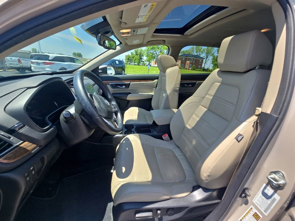 Used 2018 Honda CR-V Touring image 14