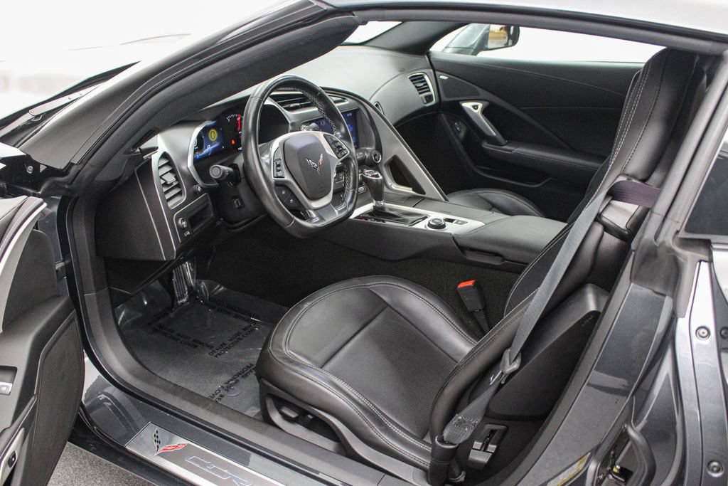 Used 2017 Chevrolet Corvette Stingray Coupe w/ Battery Protection Package RWD image 12