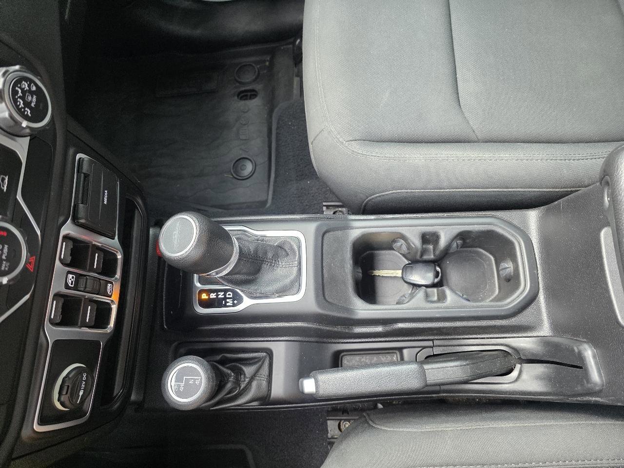 Used 2020 Jeep Gladiator Sport w/ Quick Order Package 24S image 19