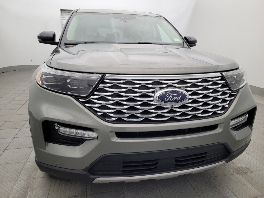 Used 2020 Ford Explorer Platinum w/ Premium Technology Package AWD/4WD image 14