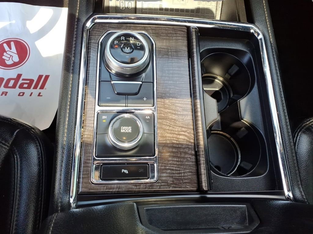 Used 2021 Ford Expedition Limited AWD/4WD image 22