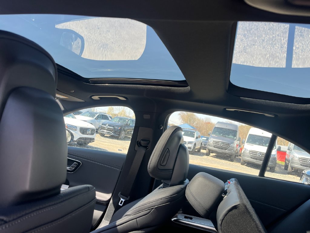 New 2026 Mercedes-Benz E 450 4MATIC Sedan image 10