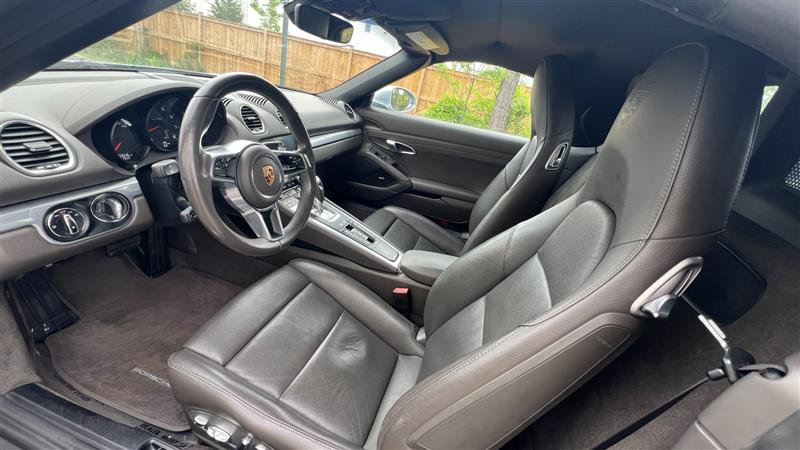 Used 2018 Porsche 718 Boxster RWD image 48