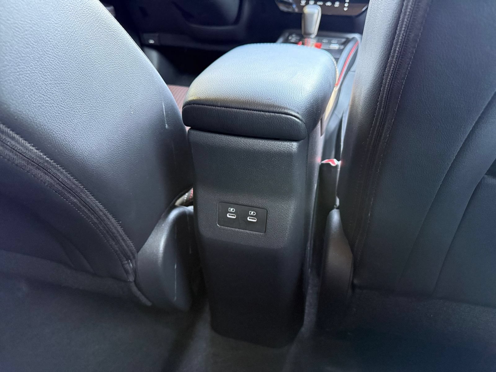 Used 2026 Nissan Kicks SR AWD/4WD image 22