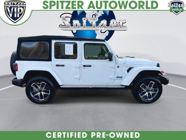 Used 2024 Jeep Wrangler Unlimited w/ Convenience Group AWD/4WD image 10