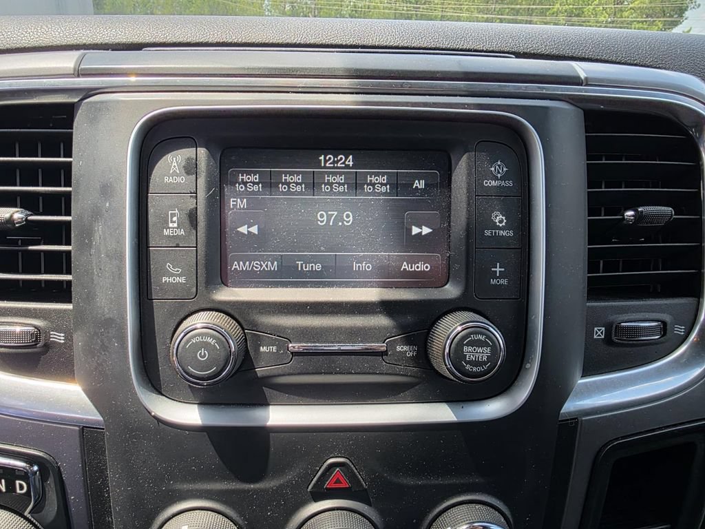 Used 2023 RAM 1500 Warlock AWD/4WD image 19