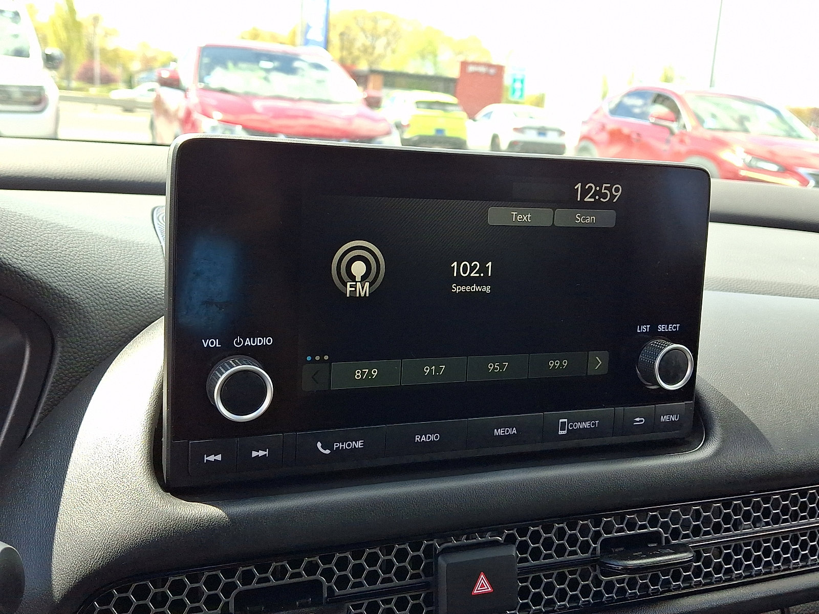 Used 2025 Honda HR-V Sport image 16