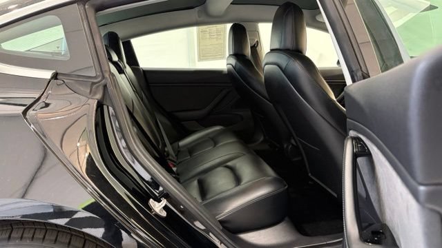 Used 2019 Tesla Model 3 Standard Range Plus RWD image 25