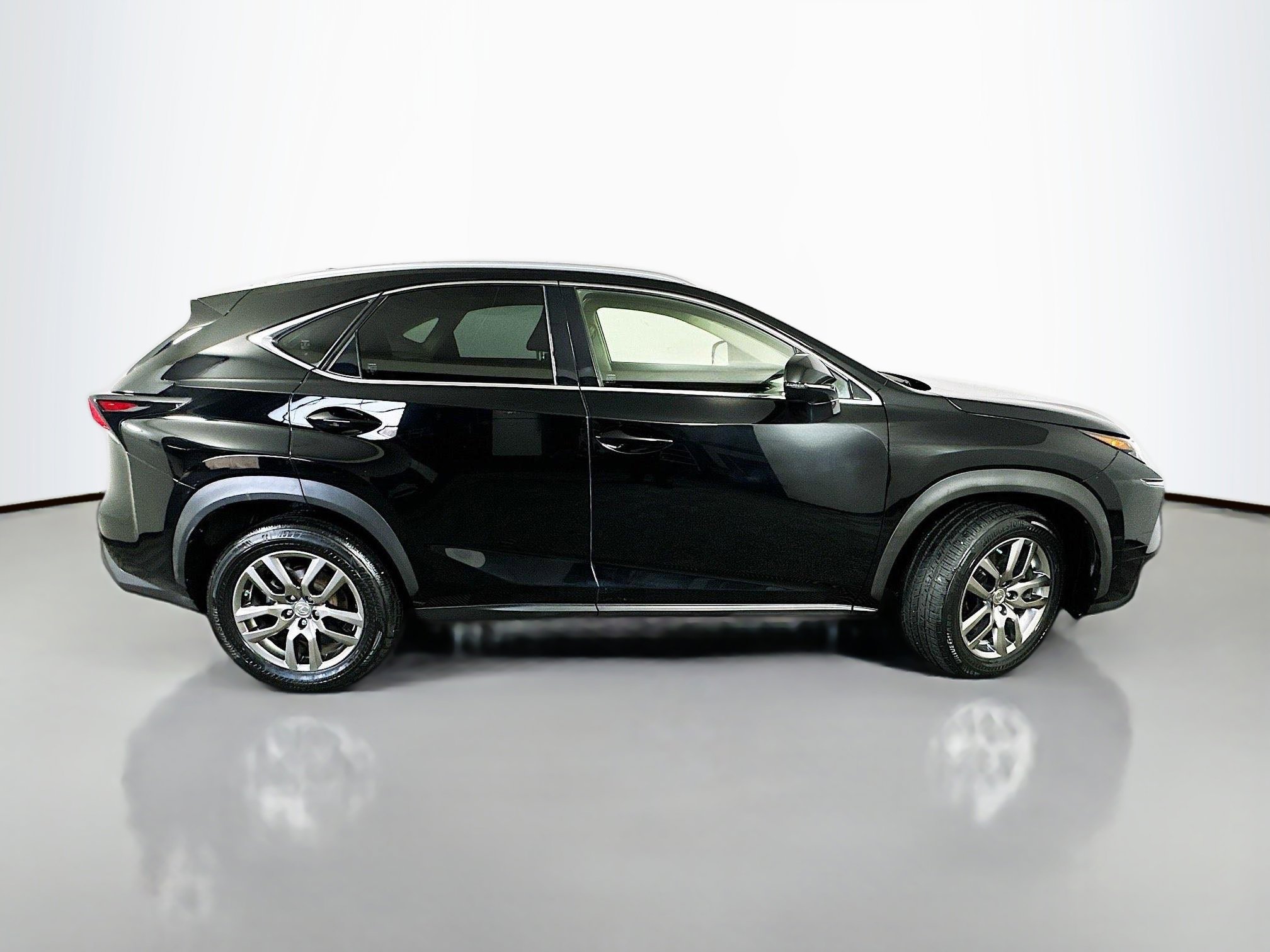 Used 2015 Lexus NX 200t AWD w/ Premium Package image 26
