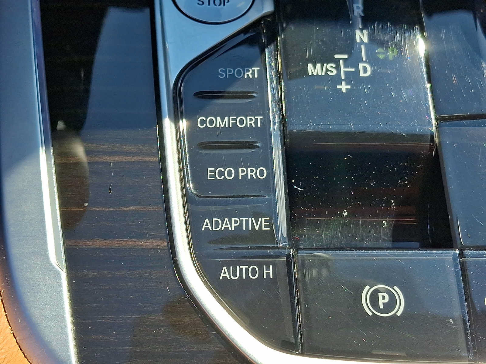 Used 2021 BMW X7 xDrive40i w/ Cold Weather Package AWD/4WD image 24