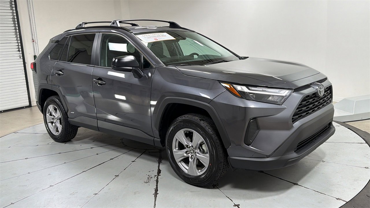 Certified 2025 Toyota RAV4 LE image 3