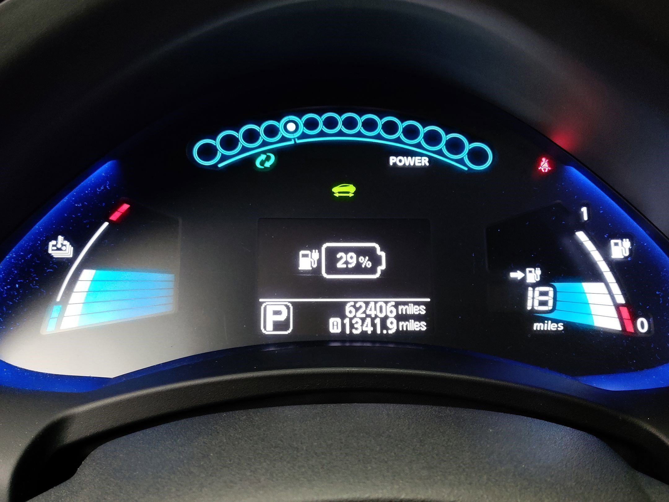 Used 2015 Nissan Leaf SL w/ Premium Package image 21