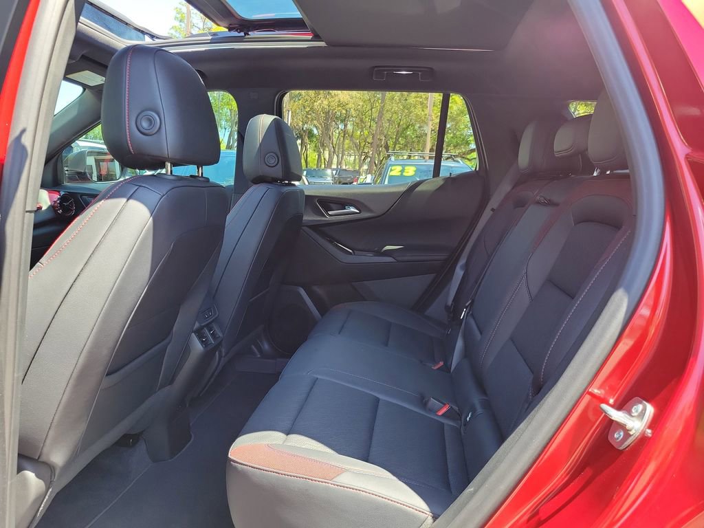 Used 2025 Chevrolet Equinox RS w/ Safety and Technology Package image 15