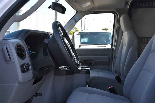 Used 2023 Ford E-450 and Econoline 450 Super Duty w/ Power Windows & Locks Group RWD image 24