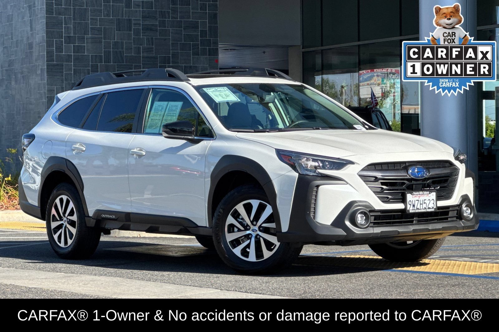 Certified 2025 Subaru Outback Premium AWD/4WD image 2