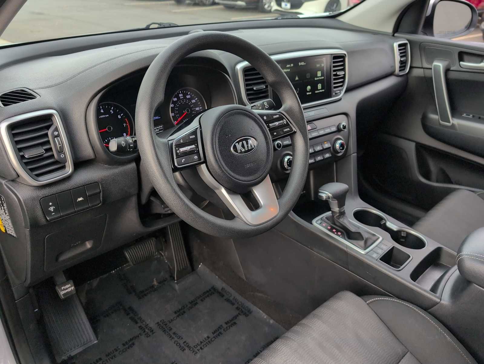 Used 2020 Kia Sportage LX image 10