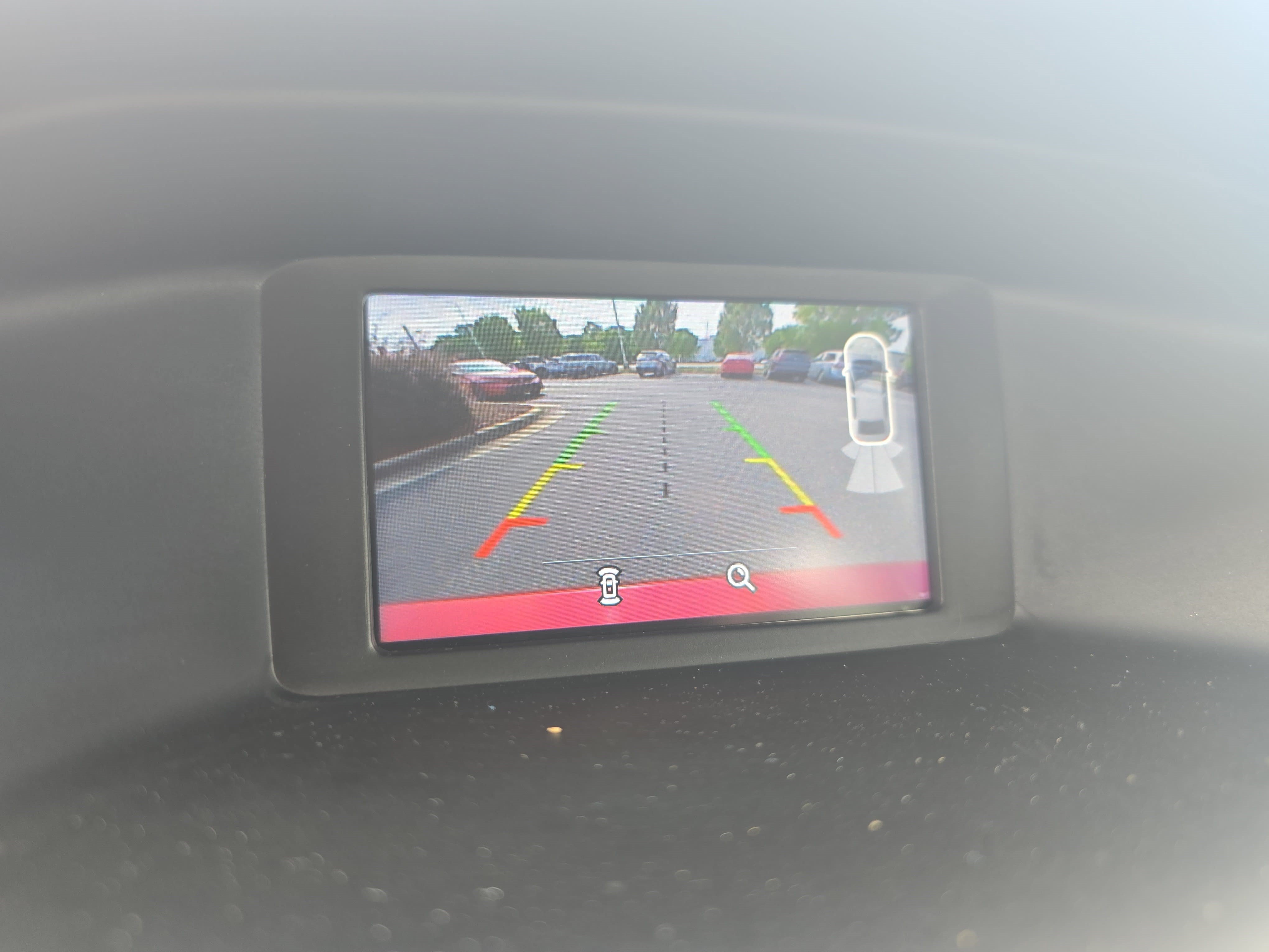 Used 2016 Ford Focus SE w/ Equipment Group 201A FWD image 21