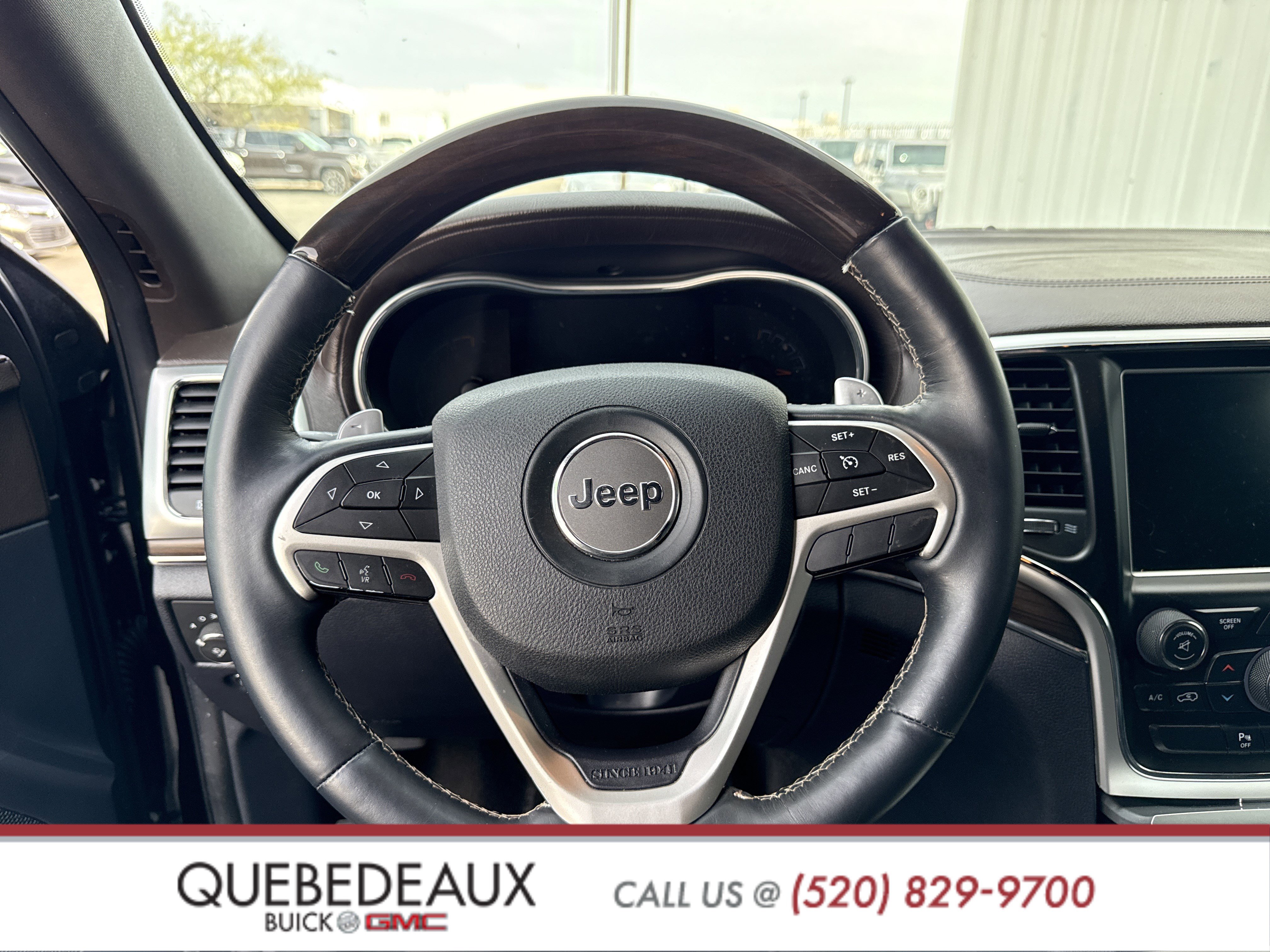 Used 2015 Jeep Grand Cherokee Overland image 16