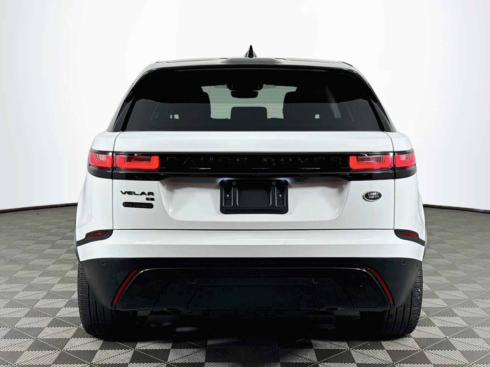 Used 2021 Land Rover Range Rover Velar S AWD/4WD image 6