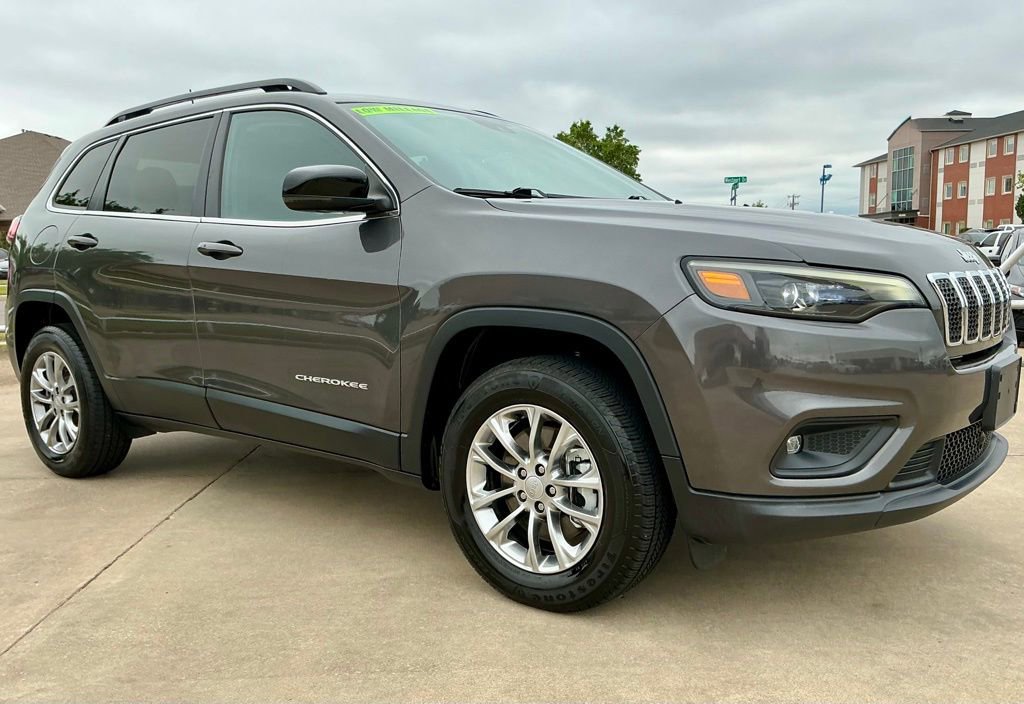 Used 2022 Jeep Cherokee Latitude Lux image 7