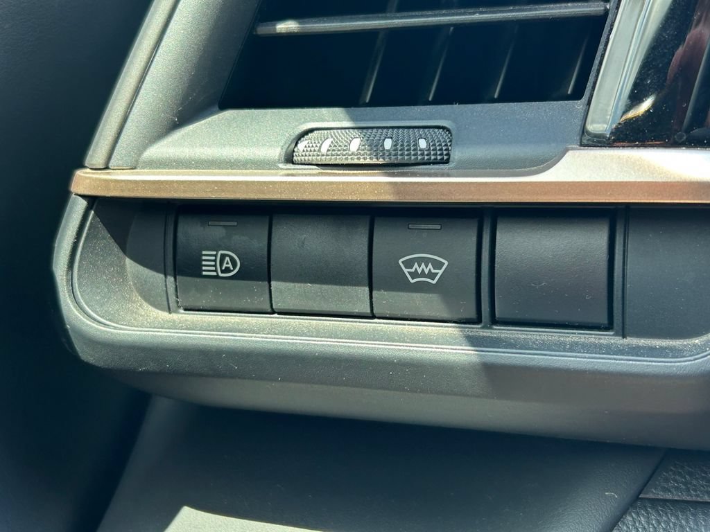 Certified 2023 Toyota Crown AWD/4WD image 24