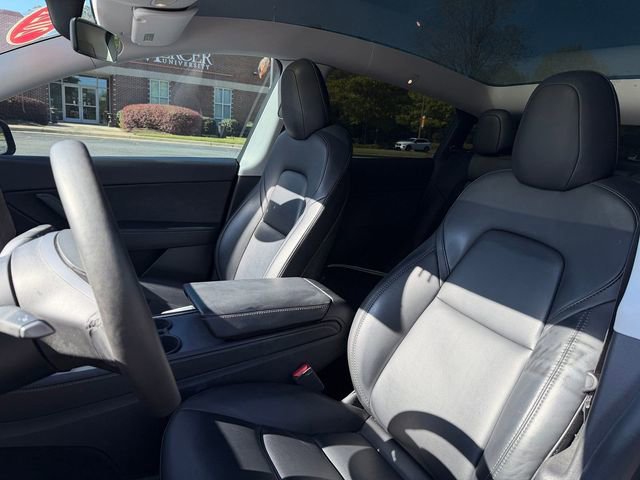 Used 2021 Tesla Model Y Long Range AWD/4WD image 5