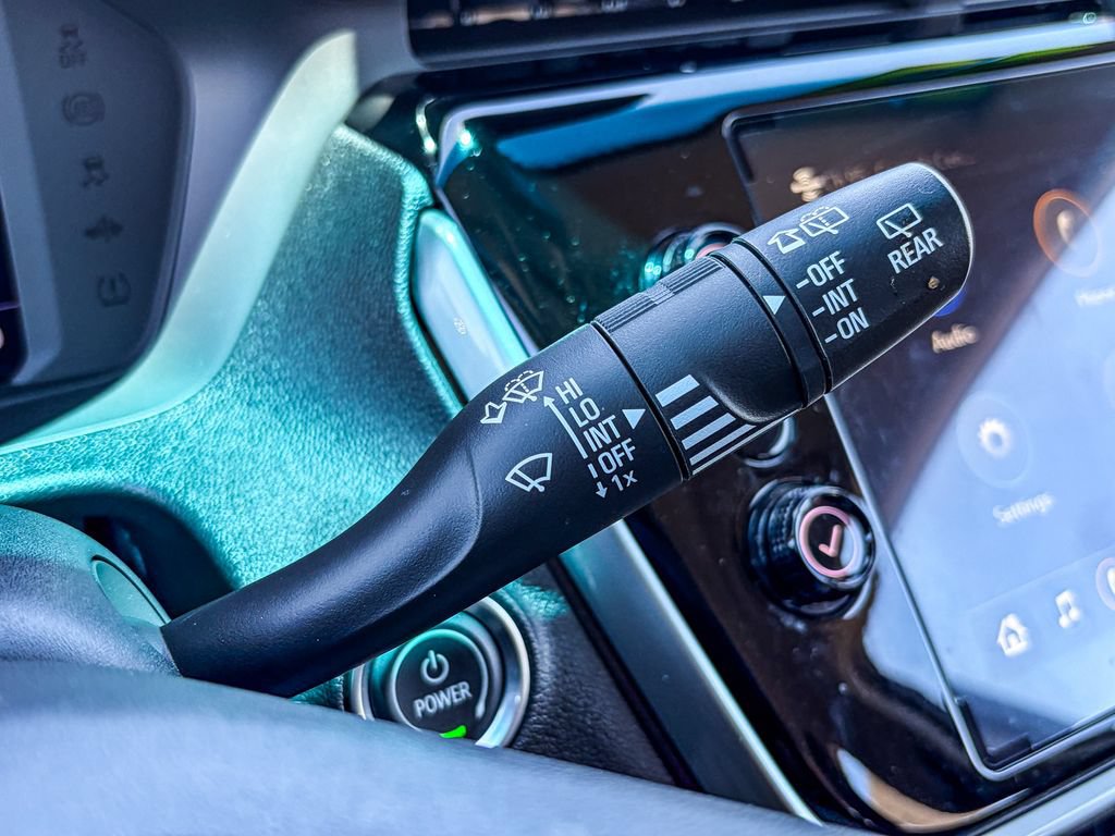 Used 2023 Chevrolet Bolt LT w/ Infotainment Package FWD image 47