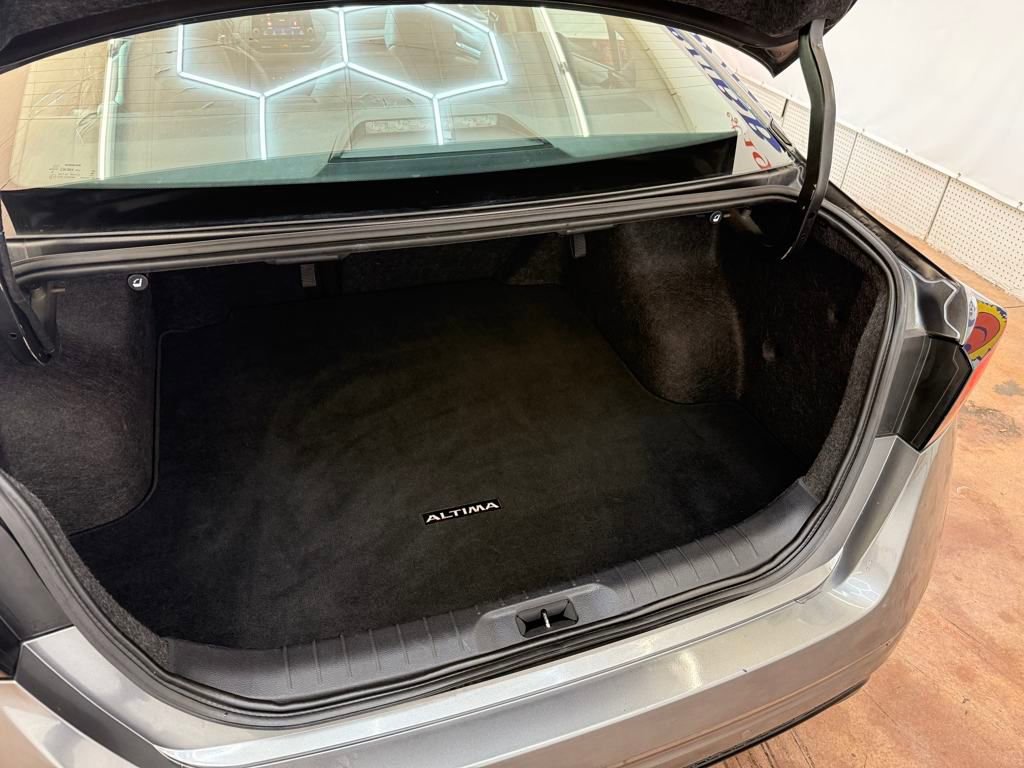 Used 2023 Nissan Altima 2.5 SR image 16