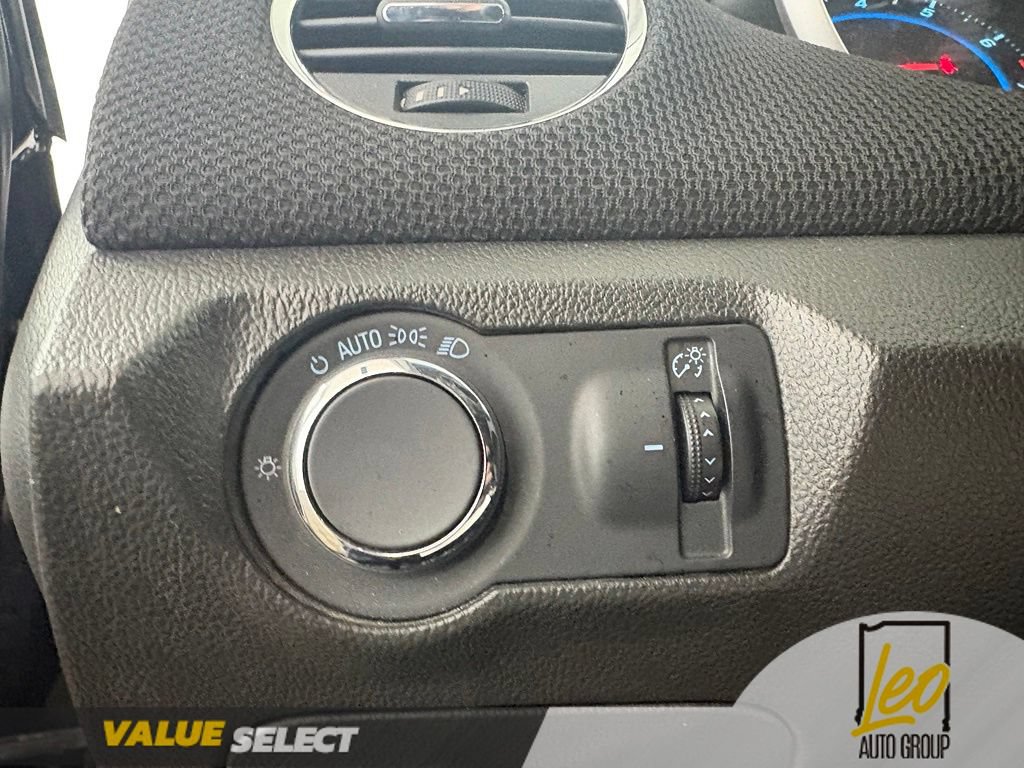 Used 2015 Chevrolet Cruze LT FWD image 15
