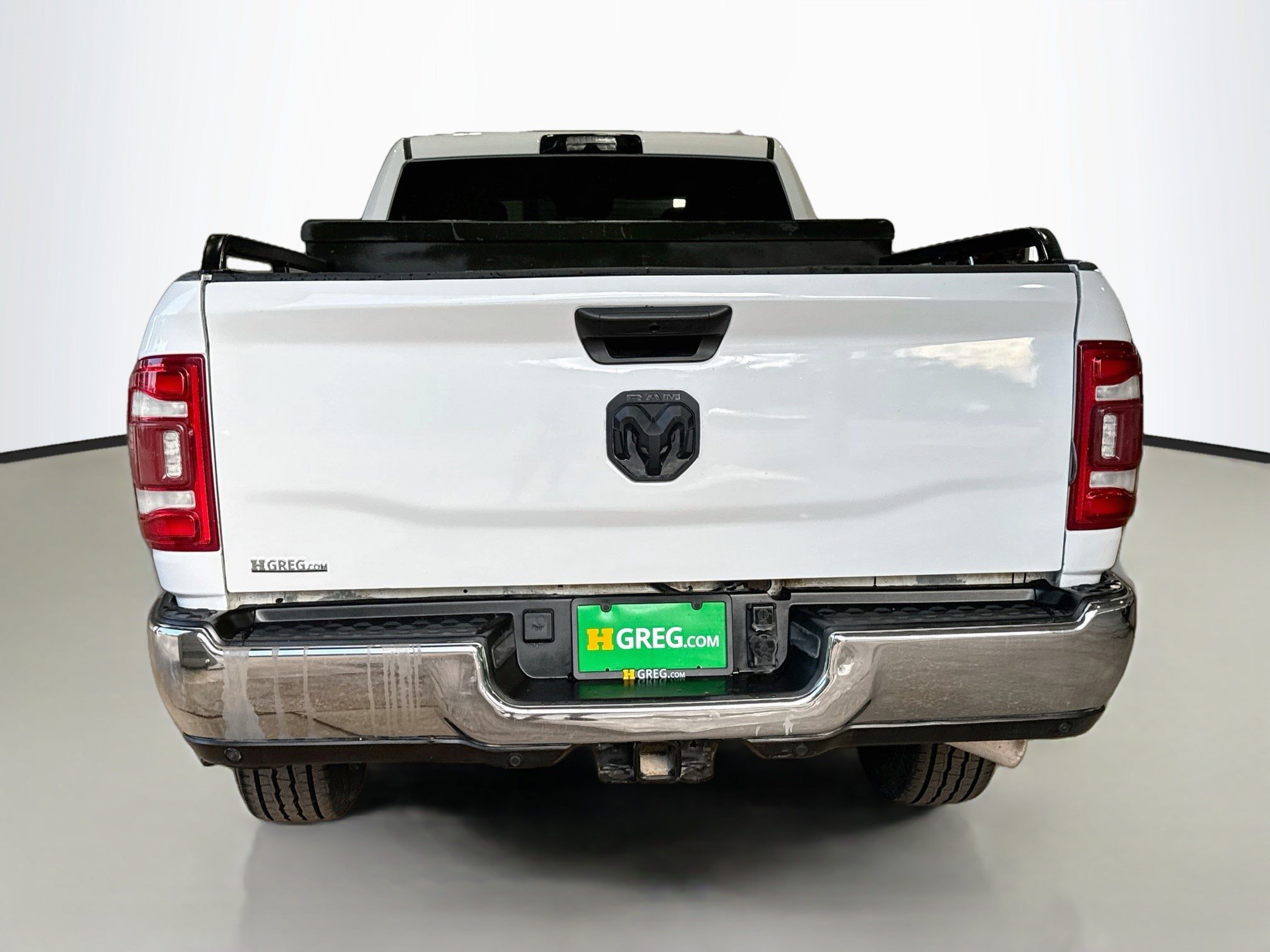 Used 2024 RAM 2500 Tradesman w/ Safety Group AWD/4WD image 8
