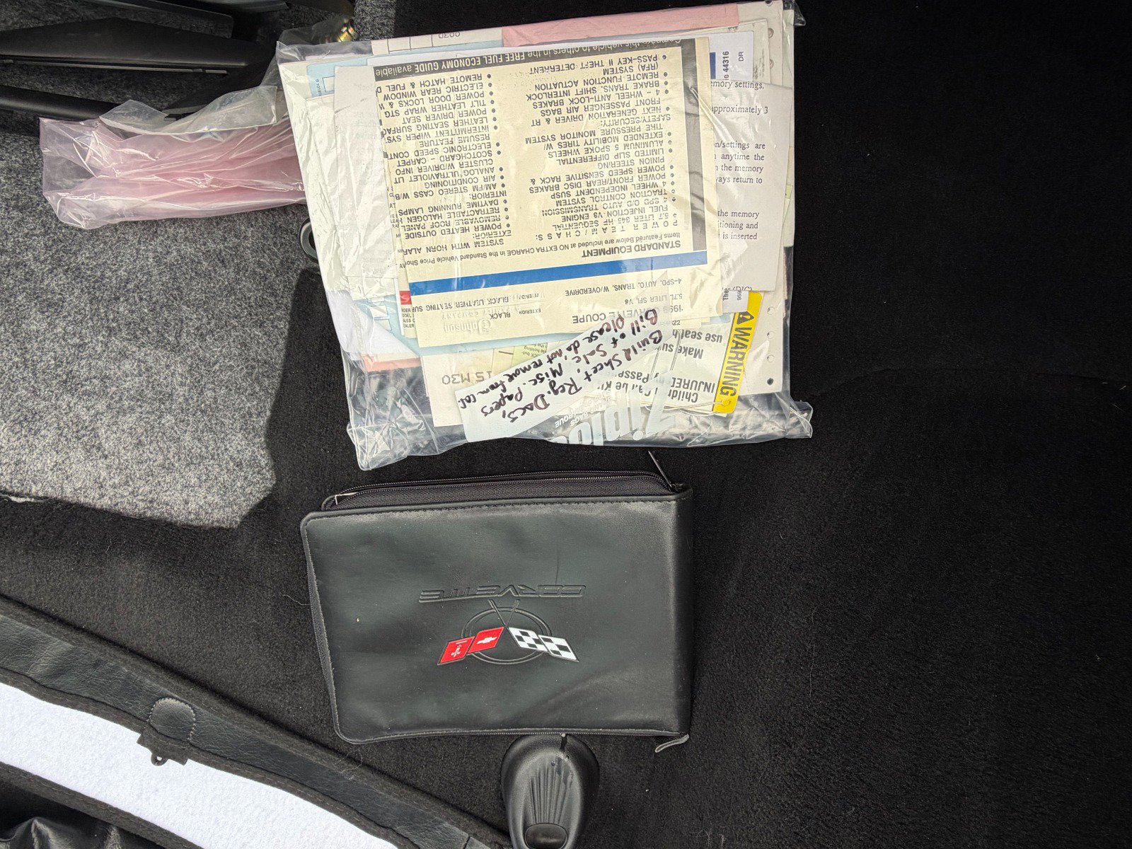 Used 1999 Chevrolet Corvette Coupe w/ Memory Pkg RWD image 19
