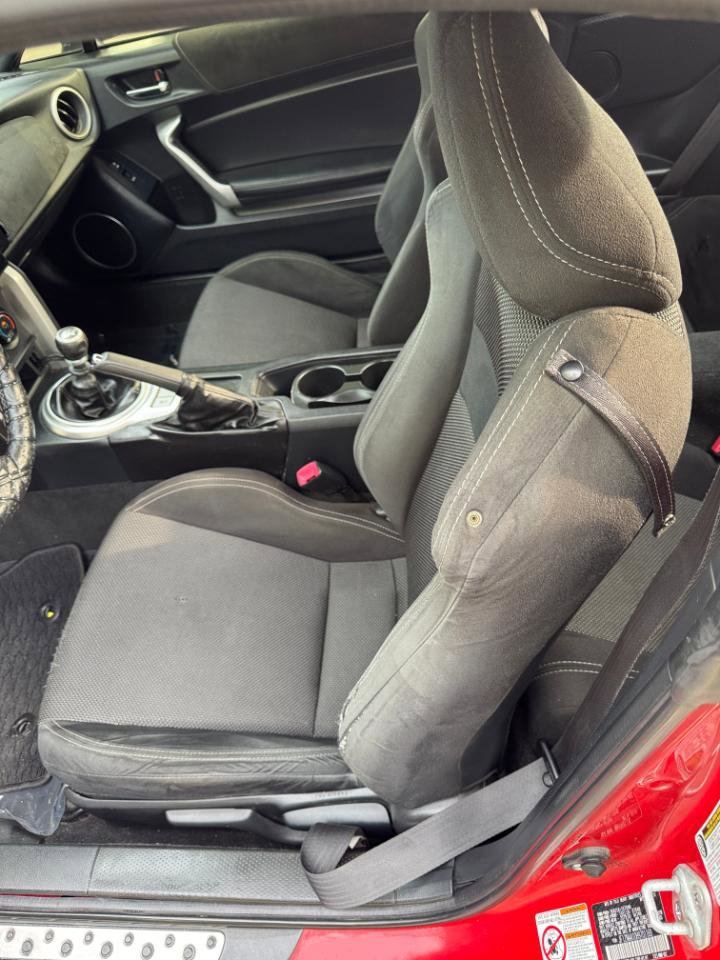 Used 2017 Toyota 86 image 15