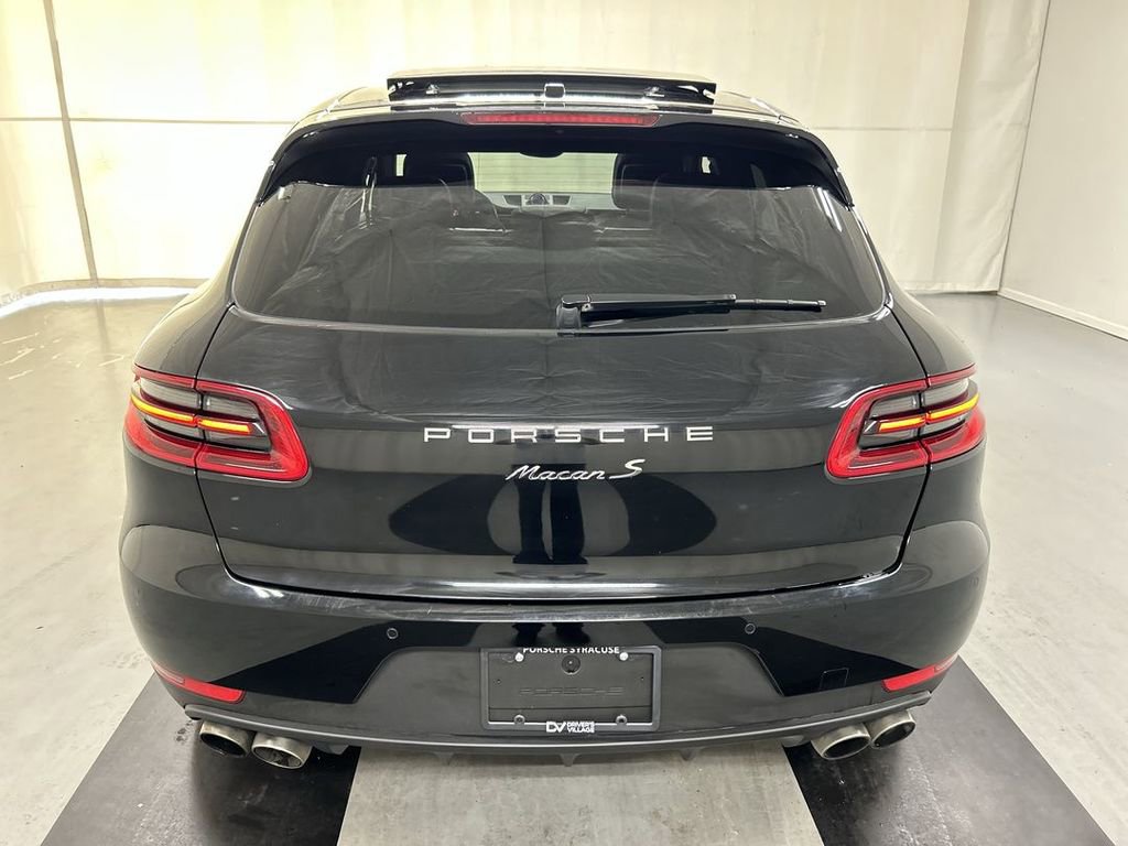 Certified 2018 Porsche Macan S AWD/4WD image 22