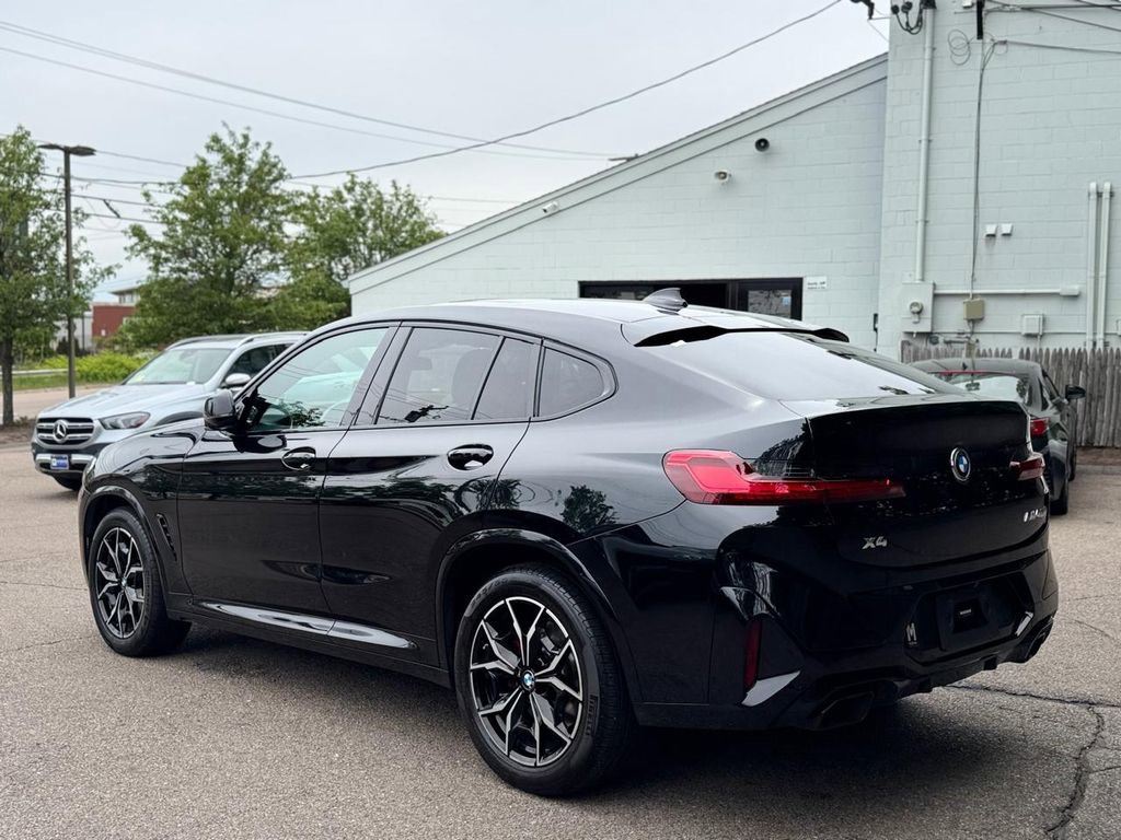 Used 2022 BMW X4 M40i AWD/4WD image 4