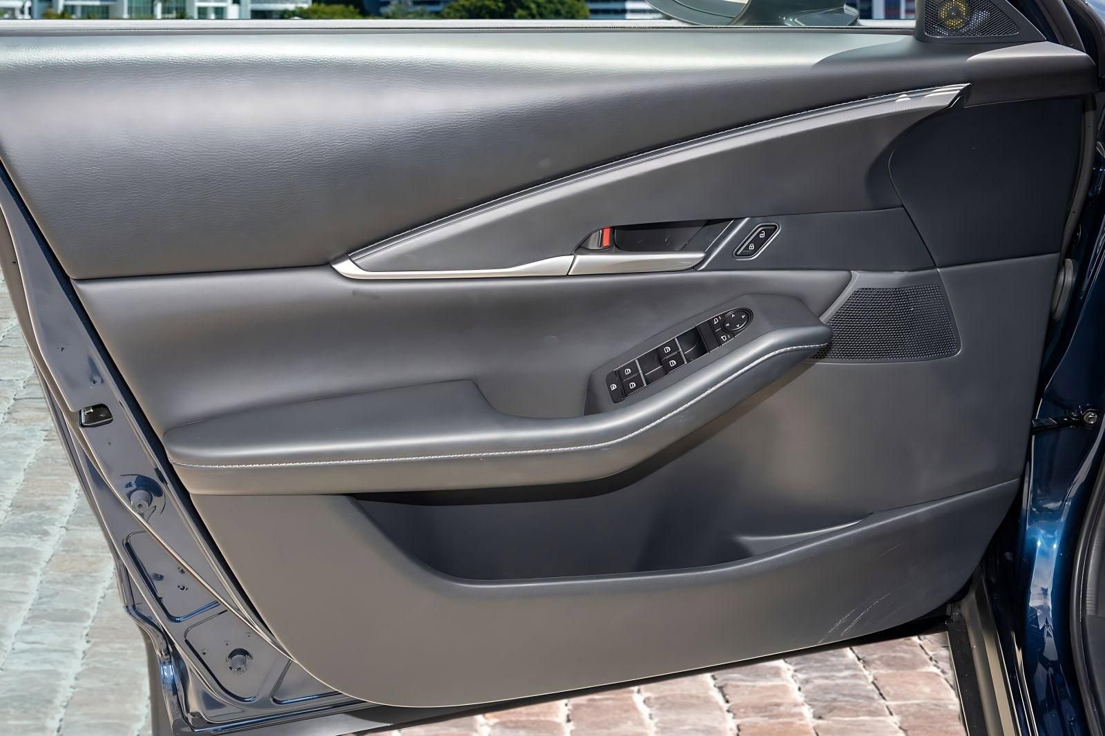 Used 2022 MAZDA CX-30 AWD 2.5 S w/ Select Package image 14