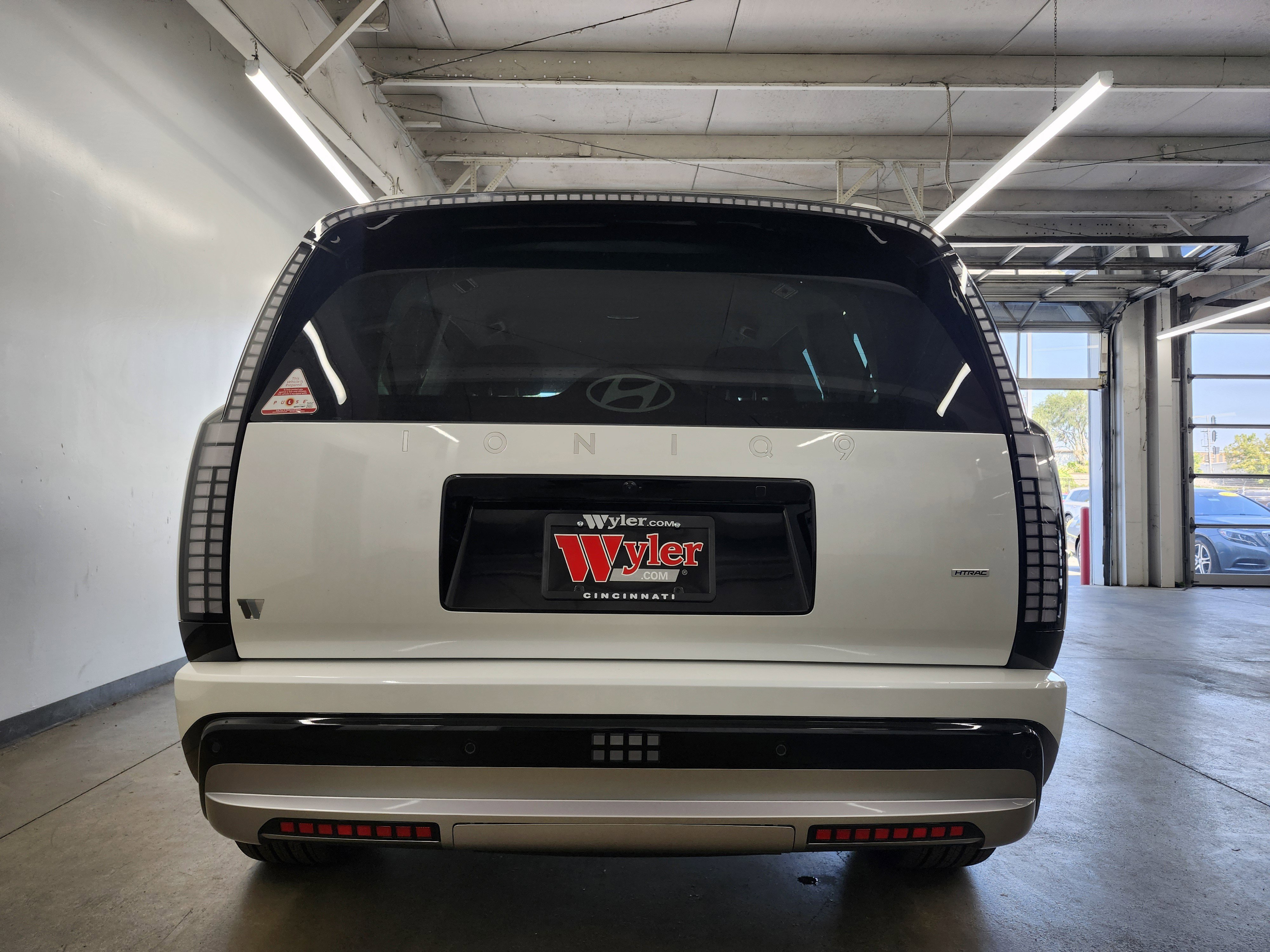 New 2026 Hyundai Ioniq 9 SEL image 24