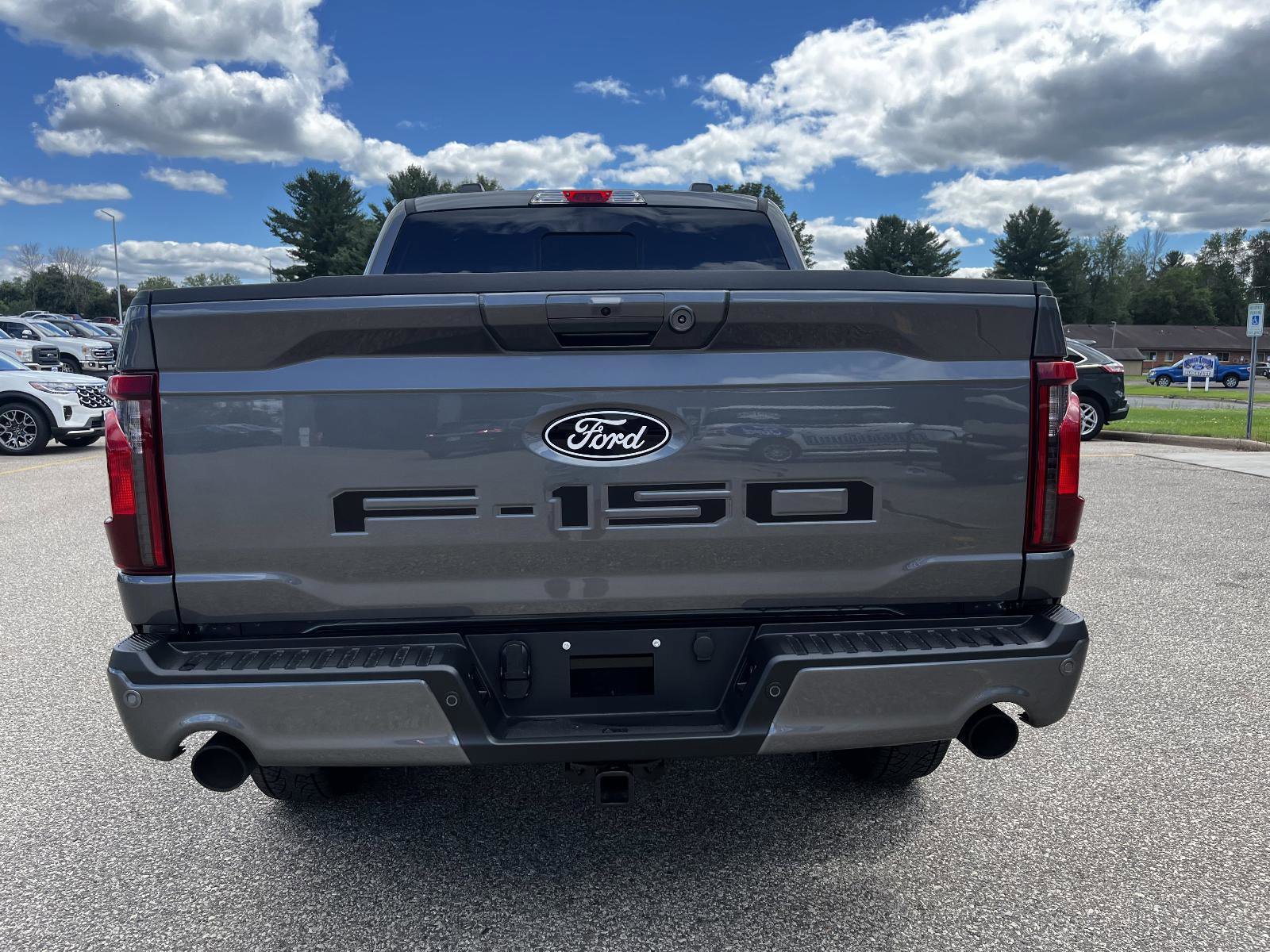 New 2025 Ford F150 XLT w/ Equipment Group 302A MID image 7