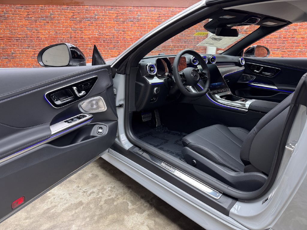 New 2027 Mercedes-Benz CLE 450 4MATIC Cabriolet image 10