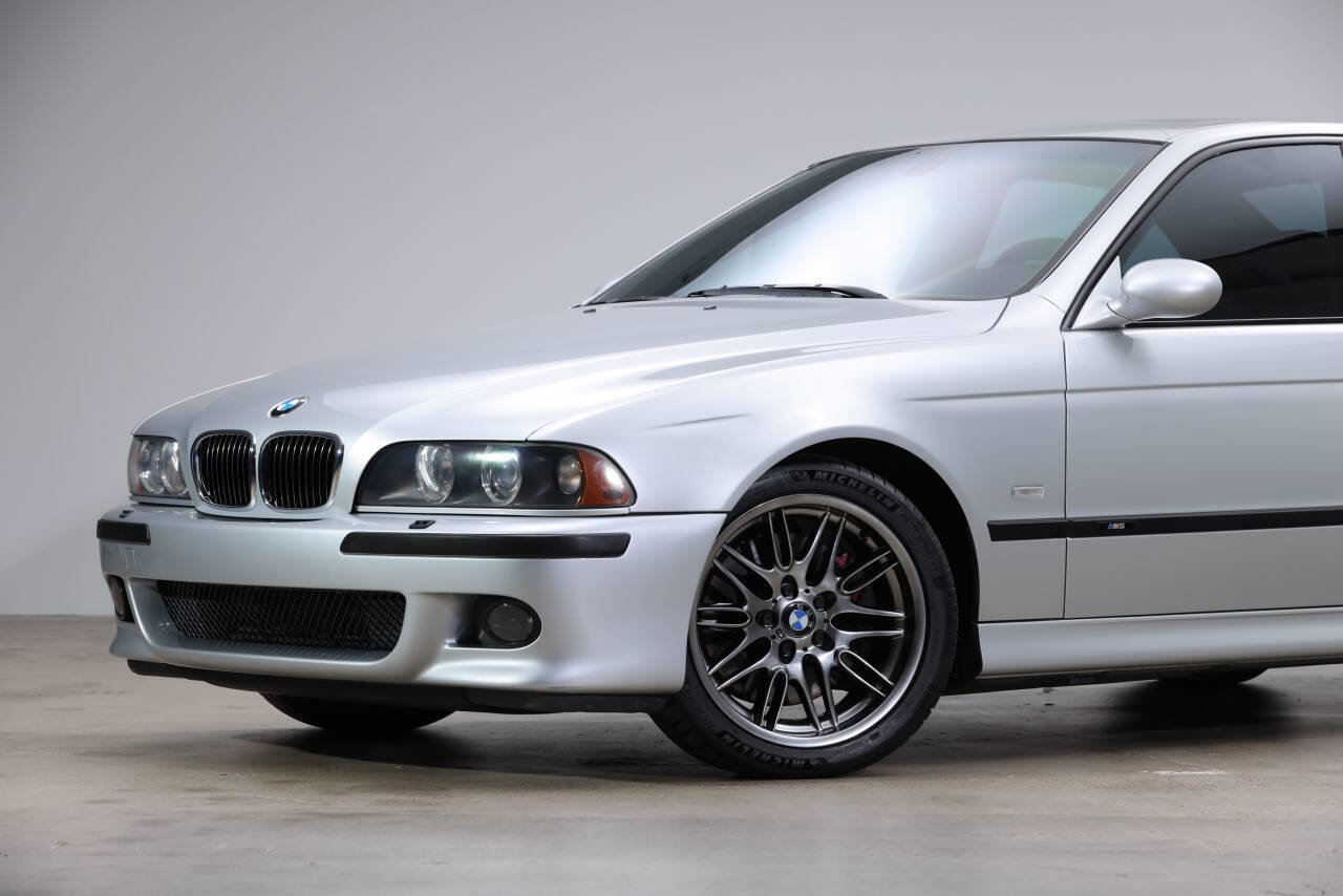 Used 2003 BMW M5 image 13