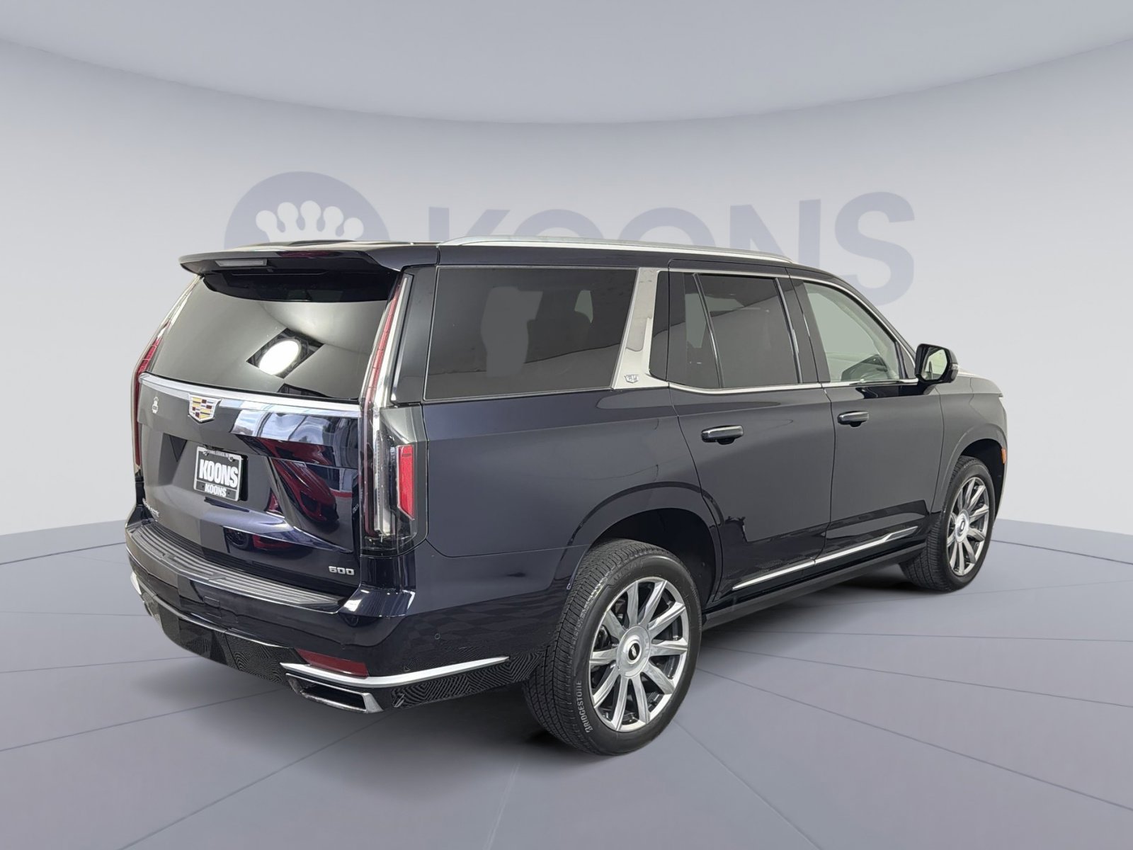 Used 2021 Cadillac Escalade Premium Luxury Platinum w/ Heavy-Duty Trailer Package image 7